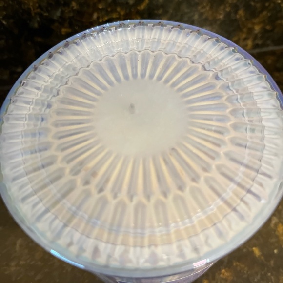 New! Bath & Body Works Driftwood Waves 3 wick candle - Picture 2 of 4